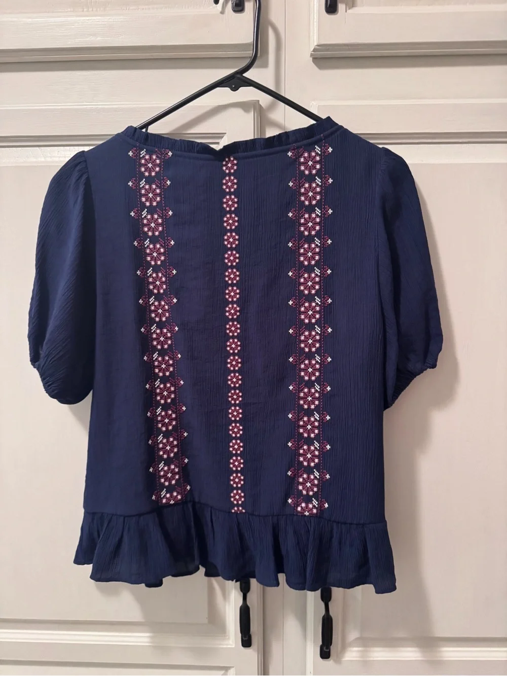 Abercrombie & Fitch Navy Floral Embroidered Tie-Front Blouse